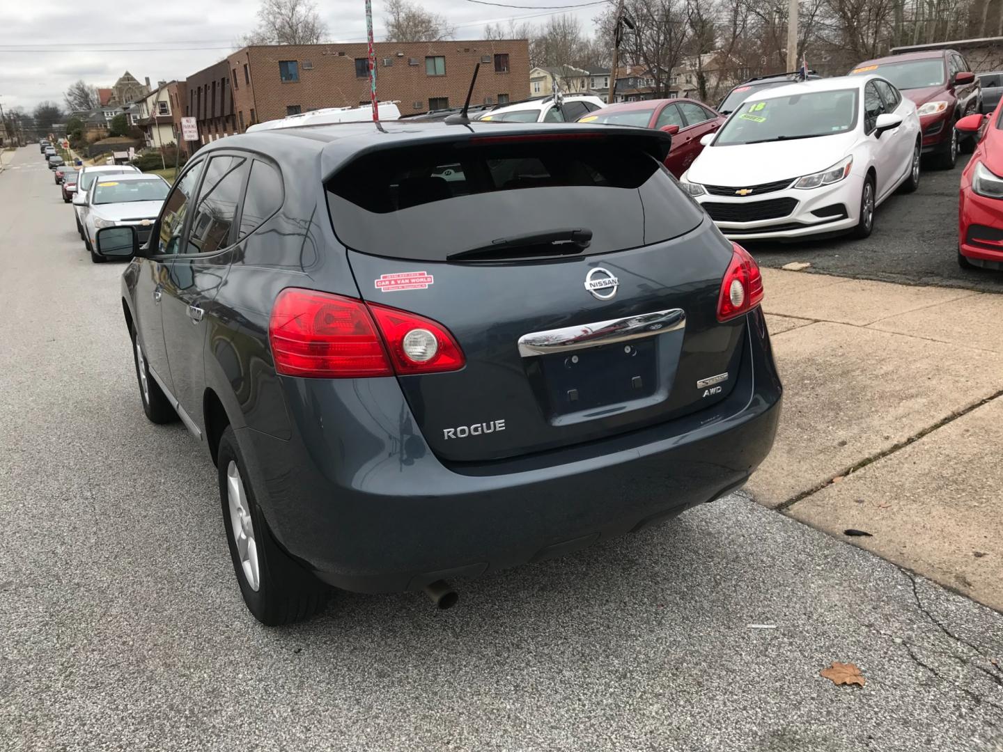 2013 Blue /Gray Nissan Rogue S (JN8AS5MVXDW) with an 2.5 V4 engine, Automatic transmission, located at 577 Chester Pike, Prospect Park, PA, 19076, (610) 237-1015, 39.886154, -75.302338 - Photo#5